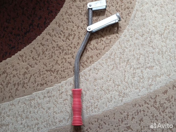 Рассухариватель клапанов универсальный