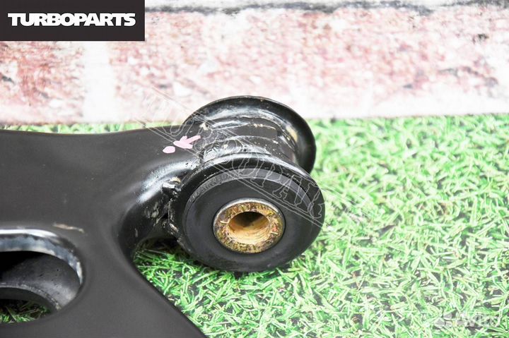 Рычаги передние Mazda Axela BM6FJ Z6