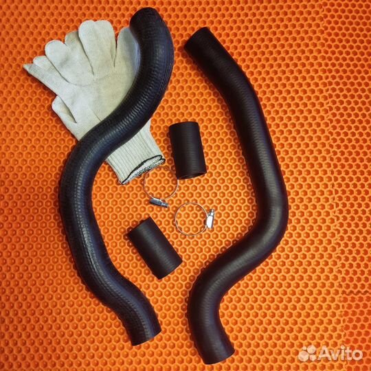 Патрубки радиаторные Ваз 2110 8 клап. Резина Новые