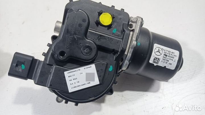 Моторчик стеклоочистителя передний A-класс W177 (2