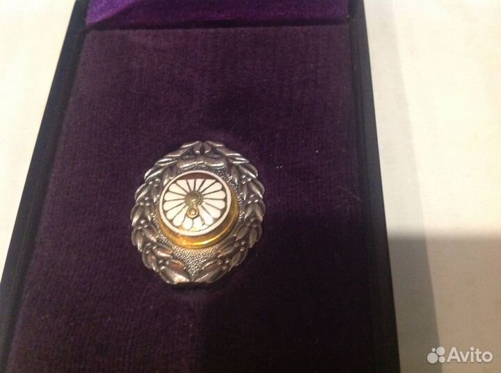 Серебряный знак за выслугу Япония