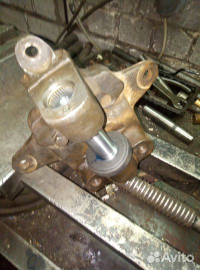 Цапфа газель на игольчатых подшипниках