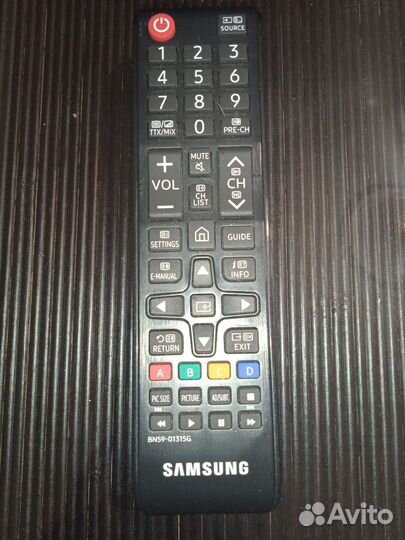 Телевизор Samsung, смарт 4К + аксессуары