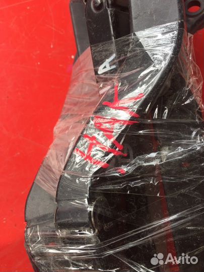 Поводок стеклоочистителя Nissan Almera Classic