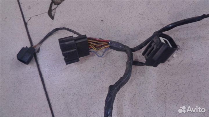 Проводка двери задней правой Lincoln Navigator 20