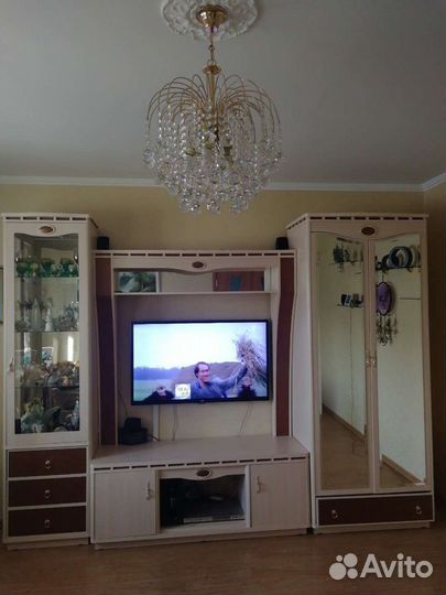 Стенка в гостиную