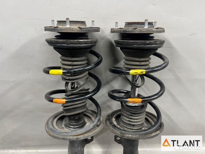 Стойка передняя toyota wish