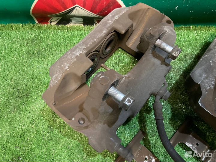 Суппорта пара передняя Lexus Gs350 GRS191 2GR-FSE