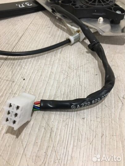 Стеклоподъемник задний правый Mercedes Benz S500L