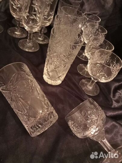 Фужеры, стаканы, рюмки и т.д