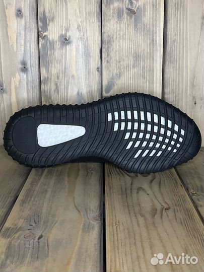 Adidas Yeezy Boost 350 V2 Oreo Black White - 11 US