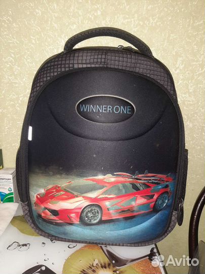 Школьный рюкзак