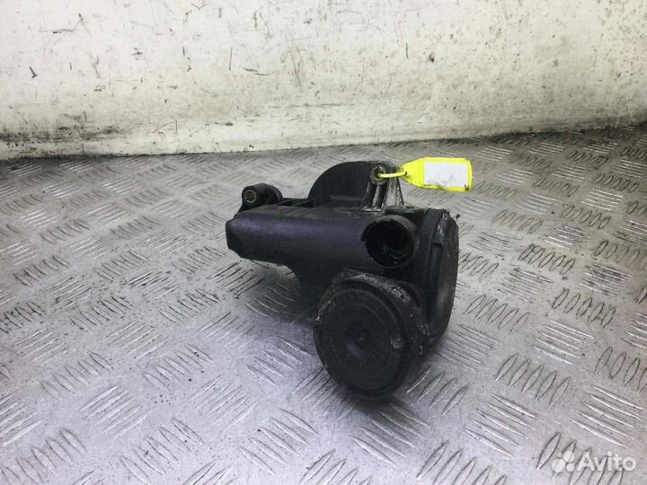 Маслоотделитель (сапун) Фольксваген Гольф 03610346