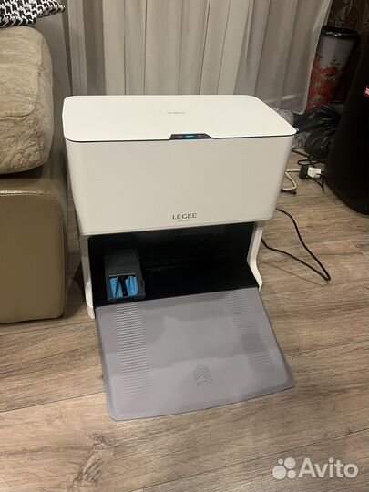 Робот пылесос hobot legee d8