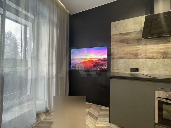 2-к. квартира, 40 м², 1/9 эт.