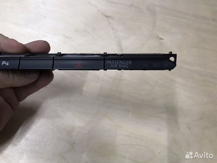 Блок кнопок 3G0927132A Passat B8