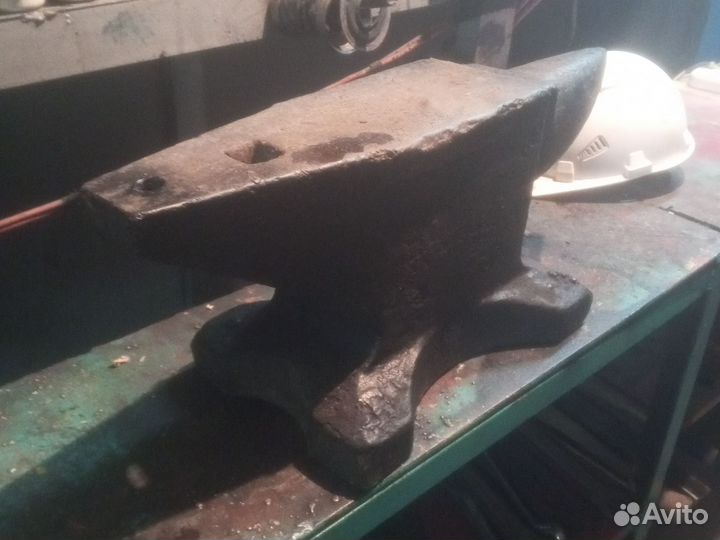 Кузнечная наковальня СССР