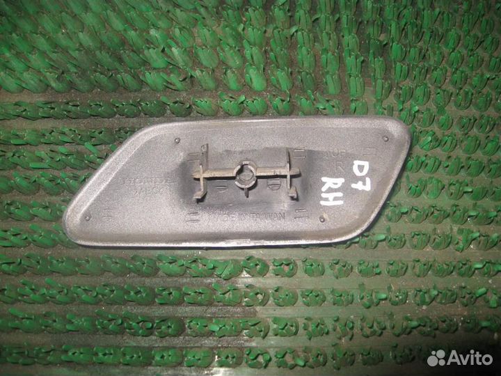 Крышка форсунки омывателя фар правая Honda CR-V 3