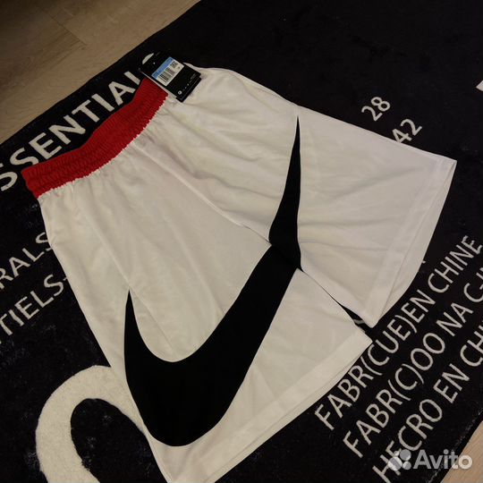 Шорты Nike Big Swoosh оригинал белые