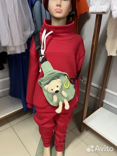 Костюм