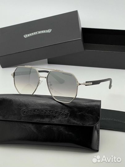 Солнцезащитные очки chrome hearts женские