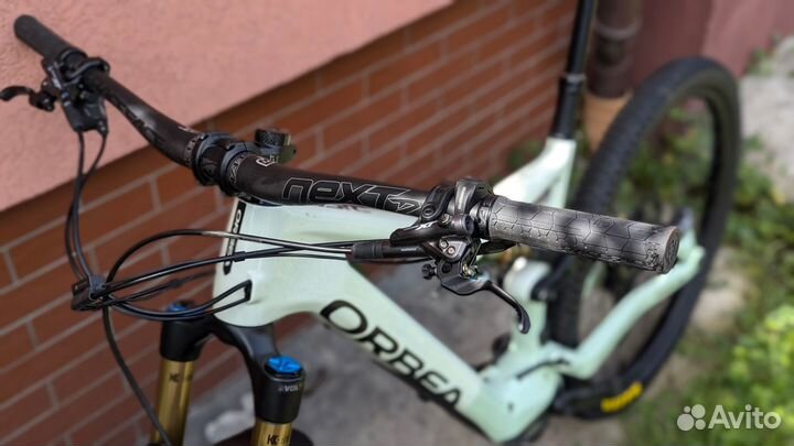 Топовый легкий карбоновый электрический orbea rise