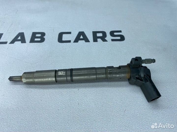 Форсунка топливная Audi A5 8T caga 2.0 TDI