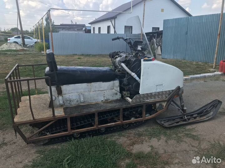 Снегоход Буран