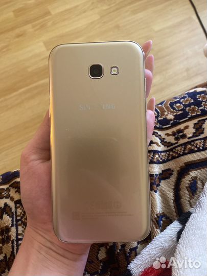 Телефон Samsung galaxy a5 2017