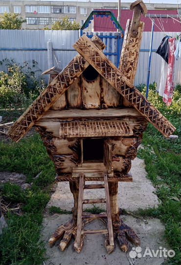 Избушка на курьих ножках