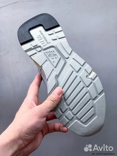 Кроссовки New Balance 574 весенние