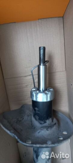 Амортизатор передний SH22-282 G