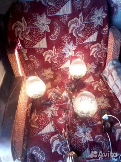 Люстры, настольная лампа, винтаж