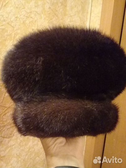 Меховая женская шапка