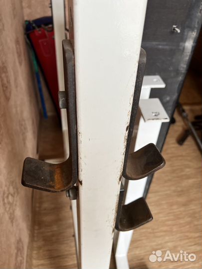 Стойки для жима штанги