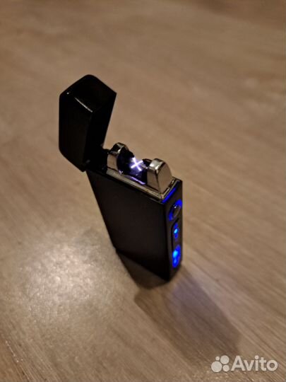 Электрическая зажигалка с двойной дугой лазерная