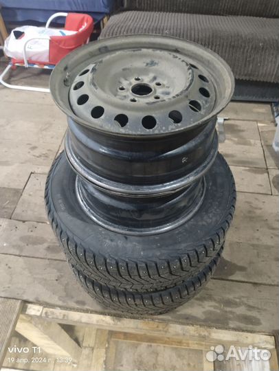 Штампы Toyota 5*100 r16