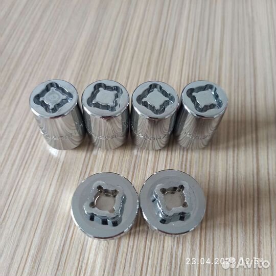 Гайки секретки 12x1.25 на колёса авто