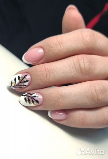 Мастер маникюра и педикюра