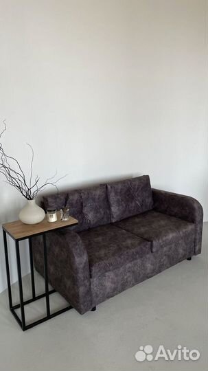 Диван с подлокотником