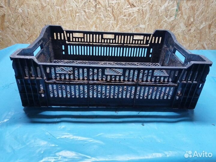 Ящик пластиковый