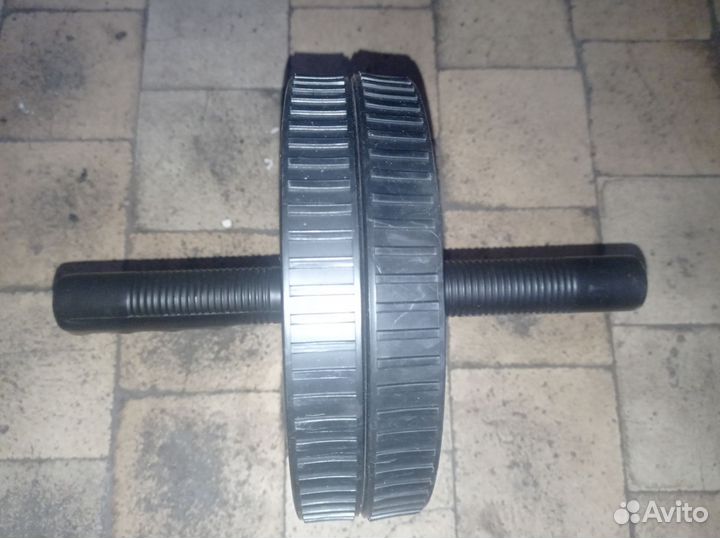 Ролик для пресса