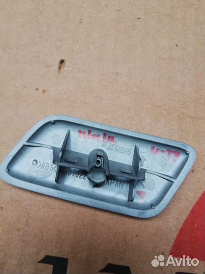 Заглушка омывателя фар Mitsubishi L200 8264A132HF