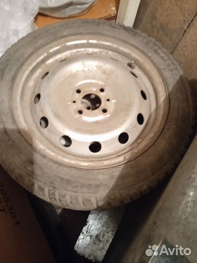 Kumho I'Zen KW22 185/55 R15 82T