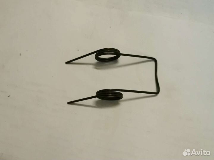 Пружина корзины сцеплен. Икарус 082.00.1045.023