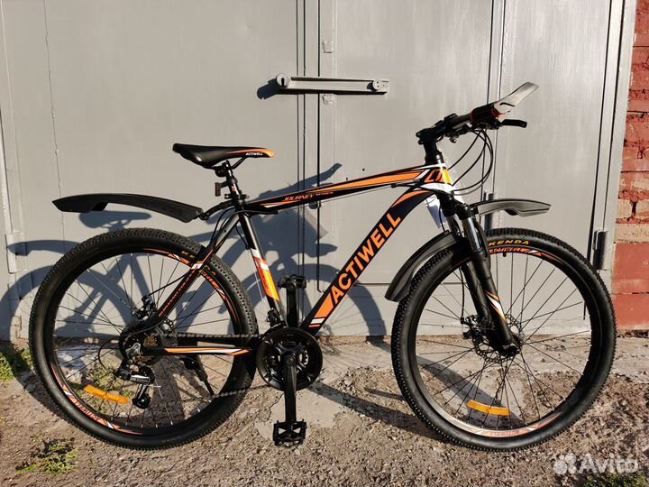 Новый алюминиевый велосипед 