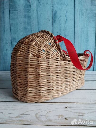 Плетеная люлька-кроватка для игрушек на заказ