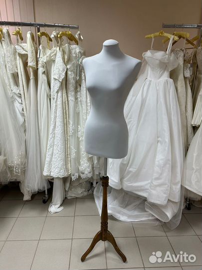 Манекен женский 44-50размер,аренда фотосессия