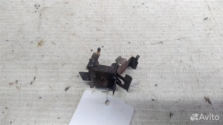 Пружинка суппорта переднего Suzuki Wagon R Solio