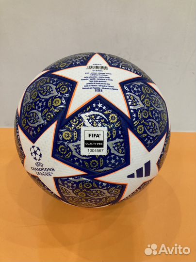 Футбольный мяч adidas лига чемпионов 2023 Istanbul